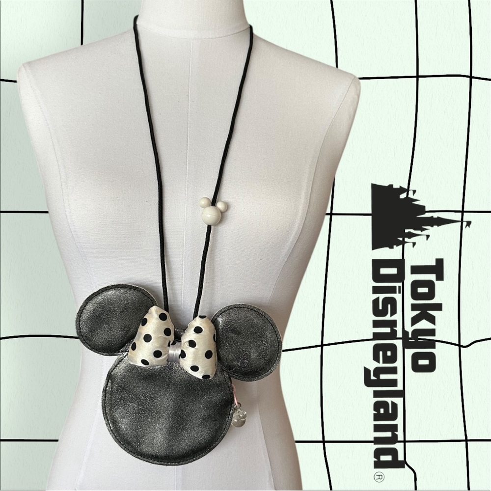 Minnie Mouse Wallet on a Chain